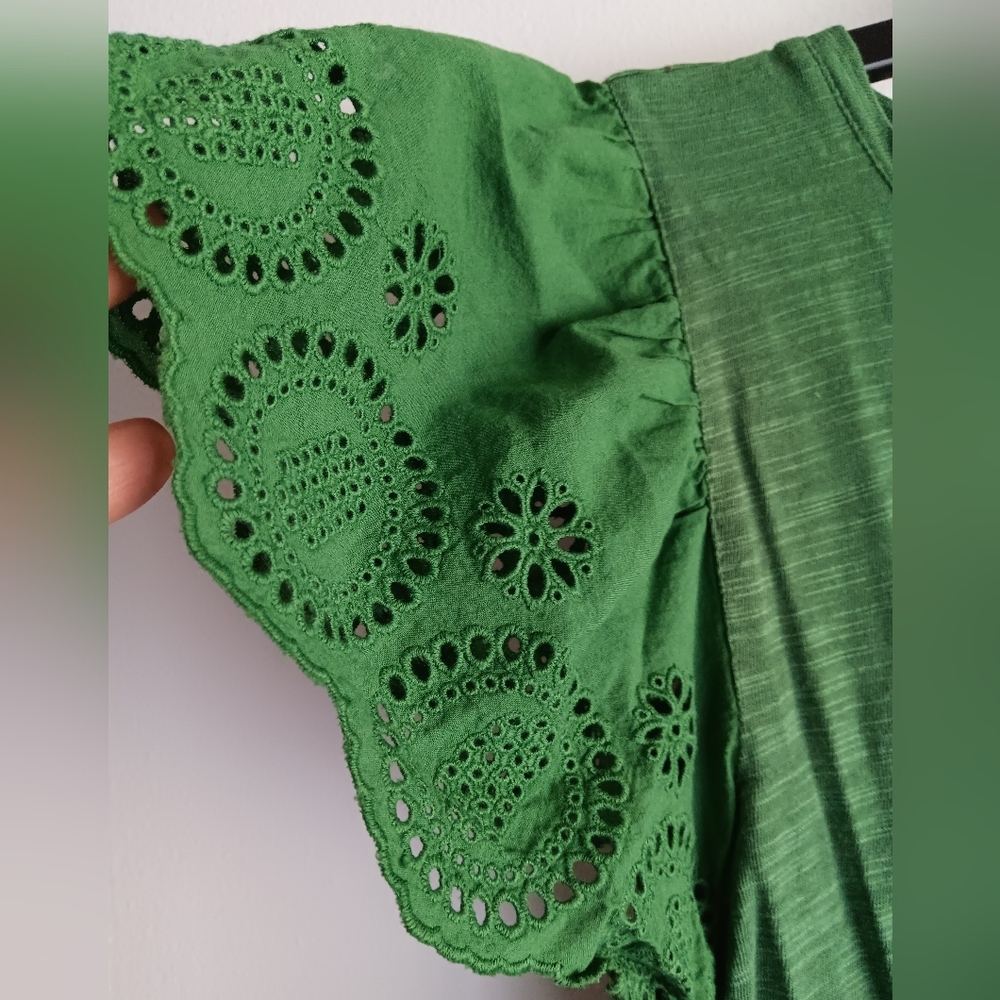 💛Jessica Simpson Green Ruffle Sleeve Top - Picture 3 of 5